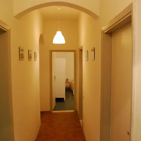 Crispini Apartment